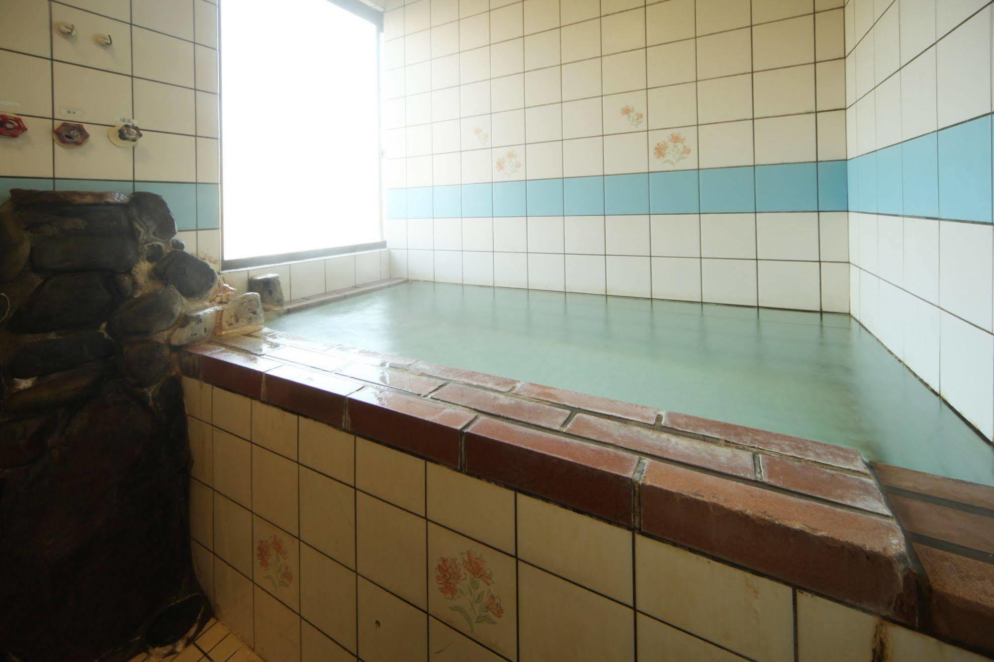 Spa Inn Shirahama Eksteriør billede